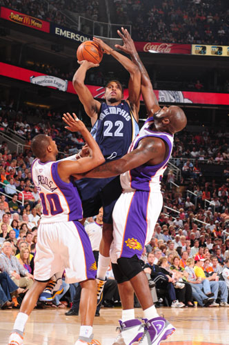 防守稳固 防守稳固