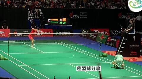 侧身接球 侧身接球